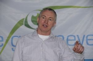 Gerard van der Werf introduceeert The greeneyes