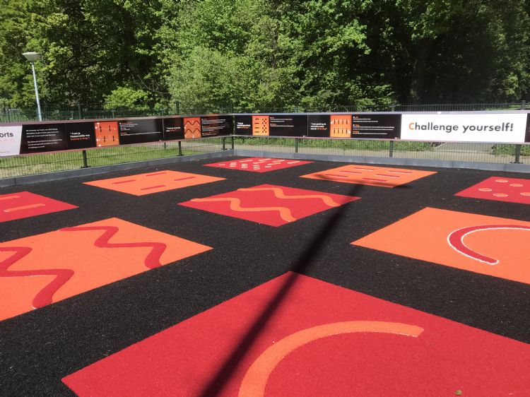 Het eerste Skillpark werd aangelegd bij Oranje-Rood. Het eerste Skillpark werd aangelegd bij Oranje-Rood.