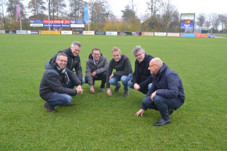De projectgroep op de nieuwe mat De projectgroep op de nieuwe mat