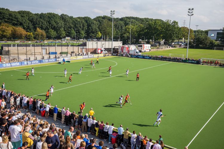 Oranje-Rood in Eindhoven Oranje-Rood in Eindhoven