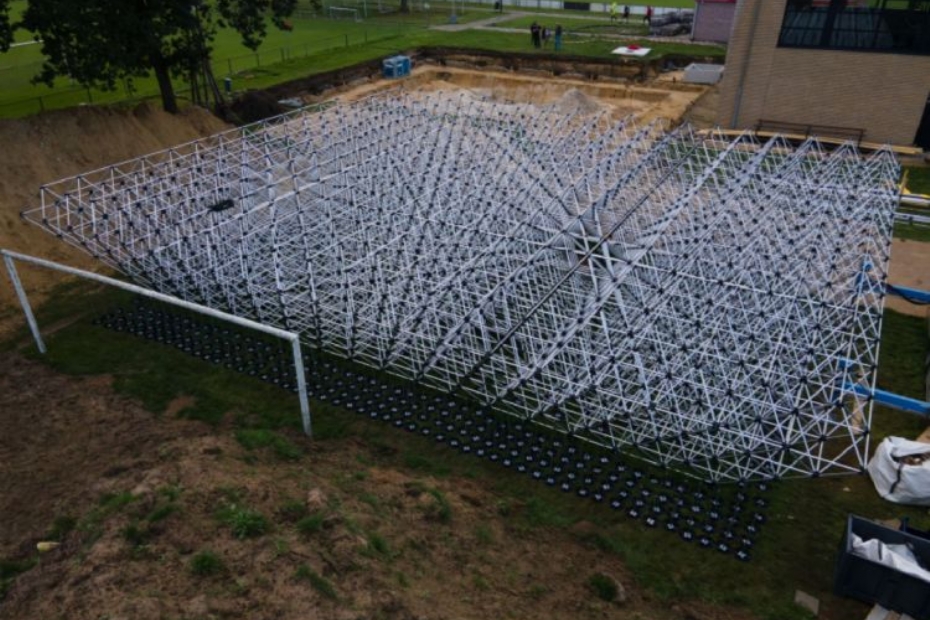 Bufferframe in aanbouw. (Foto: Stef Foesenek)