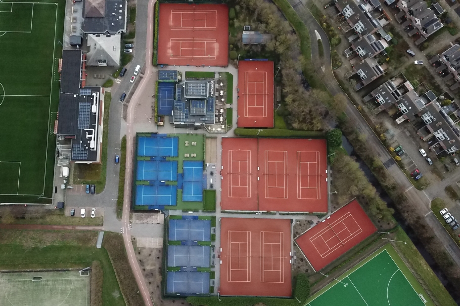 Het complex van KLTV. Het complex van KLTV.