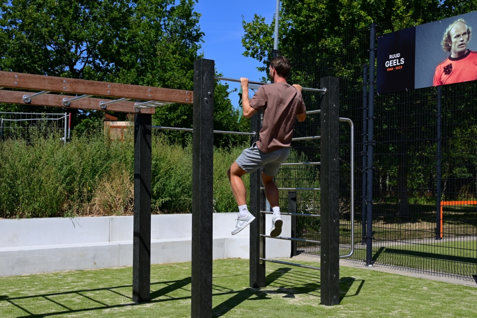 Calesthenics-toestel