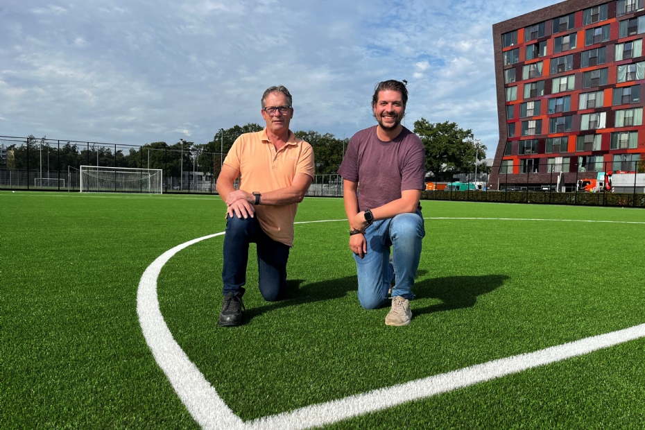 Andr� de Brouwer van UT Twente en Thijs Av�res van GRASAdvies.